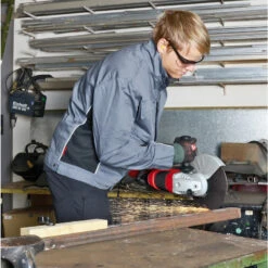 Einhell TE-AG 230/2000 Haakse Slijpmachine 230mm 18 Einhell TE-AG 230/2000 Haakse Slijpmachine 230mm -Efficiënte Gereedschapsopslag 11724 06