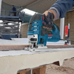 Bosch GST150BCE Decoupeerzaag Machine 10 Bosch GST150BCE Decoupeerzaag Machine -Efficiënte Gereedschapsopslag 13908 03