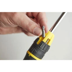 Stanley Ratelschroevendraaier Met Bits 11-delig -Efficiënte Gereedschapsopslag 31561 05