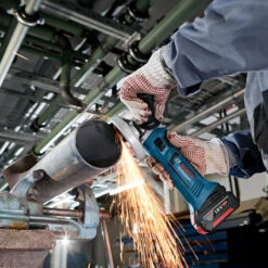 Bosch GWS 18-125 V-LI Haakse Accu Slijpmachine (body) 18V Li-ion -Efficiënte Gereedschapsopslag 60040 02