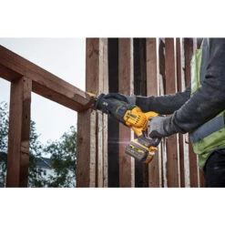 DeWALT DCS386NT-XJ 18V XR FV Advantage Reciprozaag (body) 18V Li-ion -Efficiënte Gereedschapsopslag 65374 05