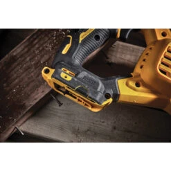DeWALT DCS386NT-XJ 18V XR FV Advantage Reciprozaag (body) 18V Li-ion -Efficiënte Gereedschapsopslag 65374 06