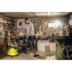 Kärcher WD 5 P V-25/5/22 Nat-/droogzuiger 25L -Efficiënte Gereedschapsopslag 74558 03